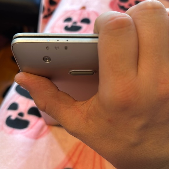 Hp elitebook 745 g6 14” laptop 250 gb memory, factory mode and like brand new - Picture 9 of 15